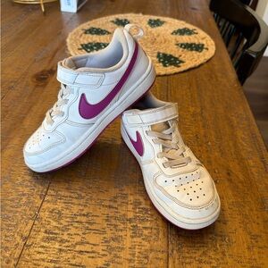 Nike Kids' Sneakers in White and Purple